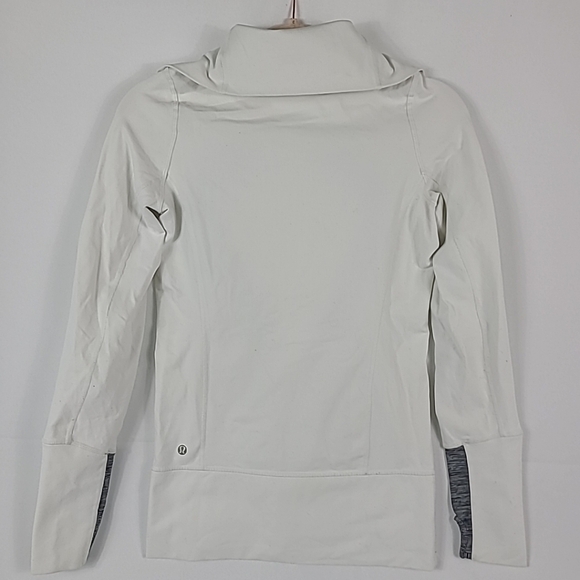 Lululemon Women's White Blue Define Jacket Athletic Running Yoga Sz 4 - Picture 7 of 8